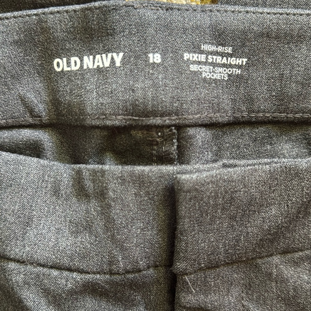 Old navy Pixie Straight Slacks